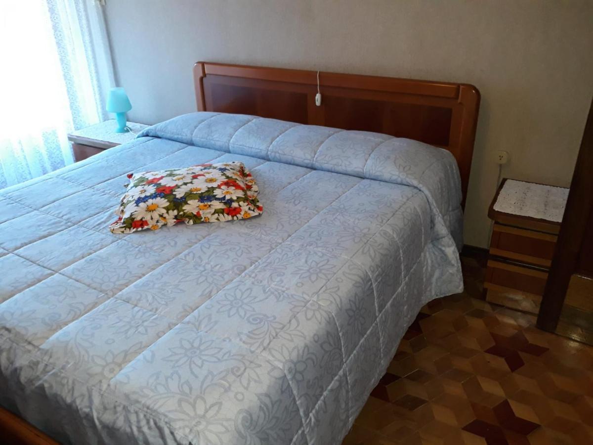 Con Parcheggio Pubblico Sotto Casa *